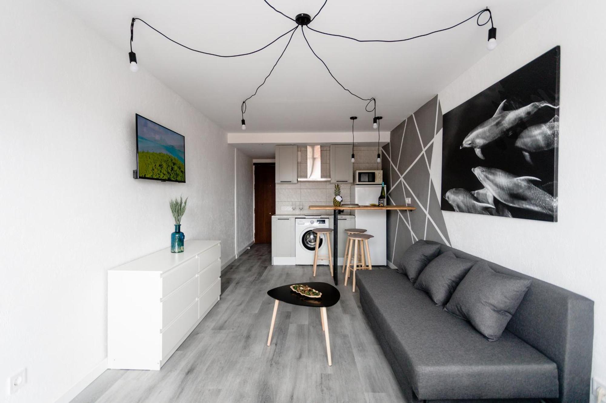 Great Panoramic View Studio Apartment เบนิดอร์ม ภายนอก รูปภาพ